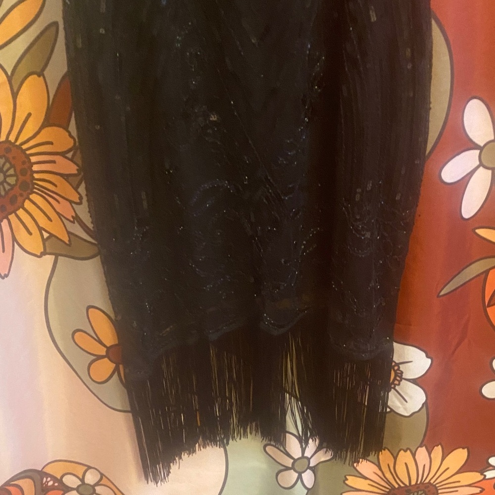 YESSA 1920s Flapper Fringe Short-Sleeve Sequin Dress - Picture 10 of 14